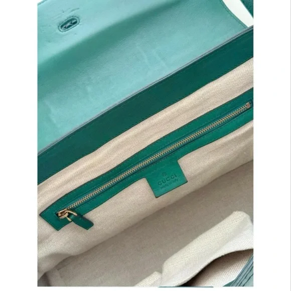 Gucci Emerald Green Satchel with Gold Accents - Picture 5 of 6
